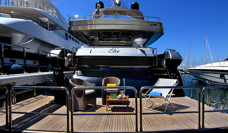 blue line yachts